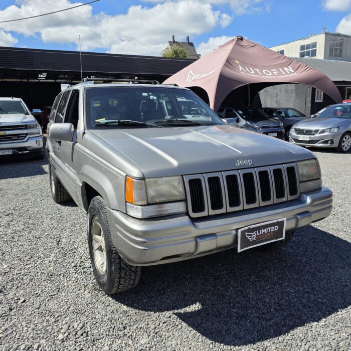 Jeep Grand Cherokee Limited 5.2 4X4 Aut — foto 11 de 39