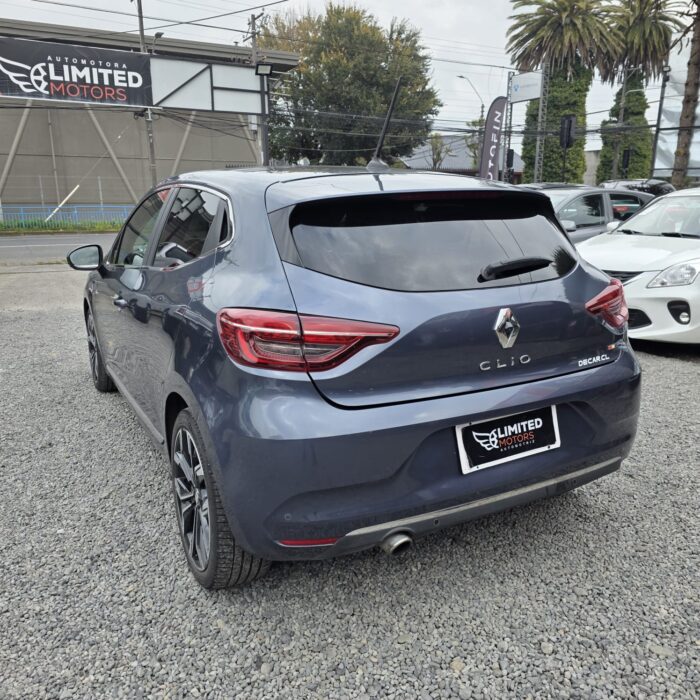Renault Clio — foto 20 de 40