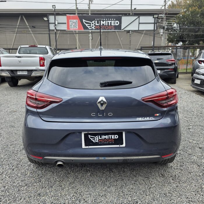 Renault Clio — foto 22 de 40