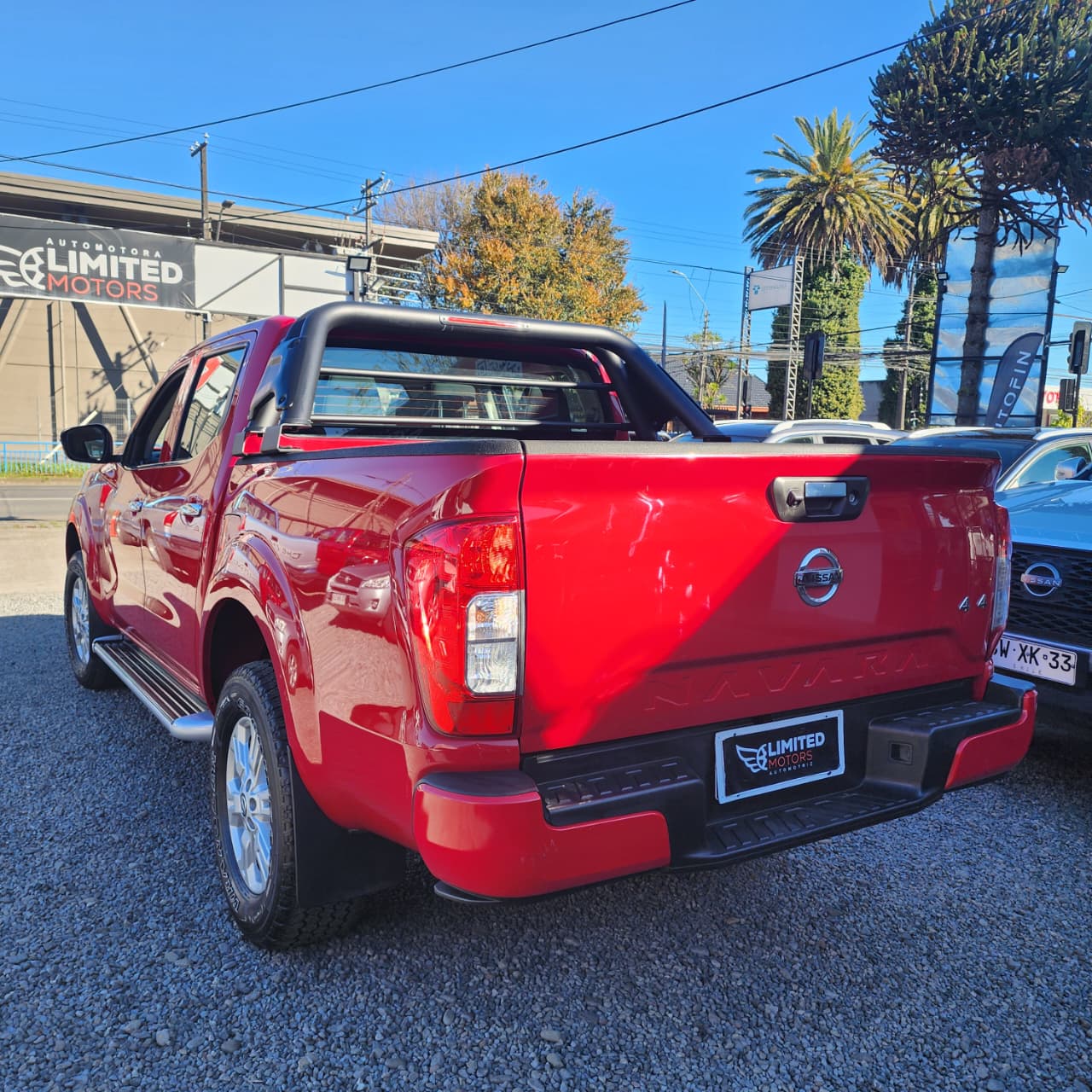 Nissan Navara — foto 23 de 40