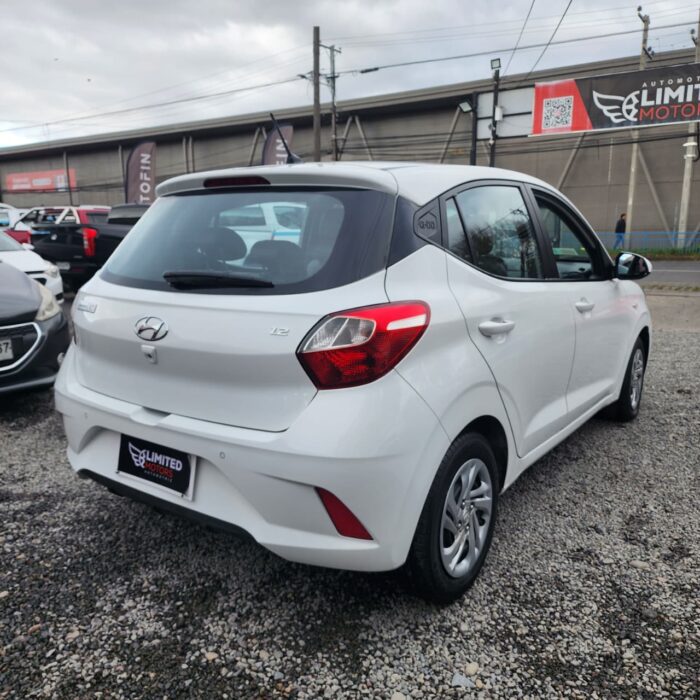 Hyundai Grand I10 Hb — foto 17 de 40