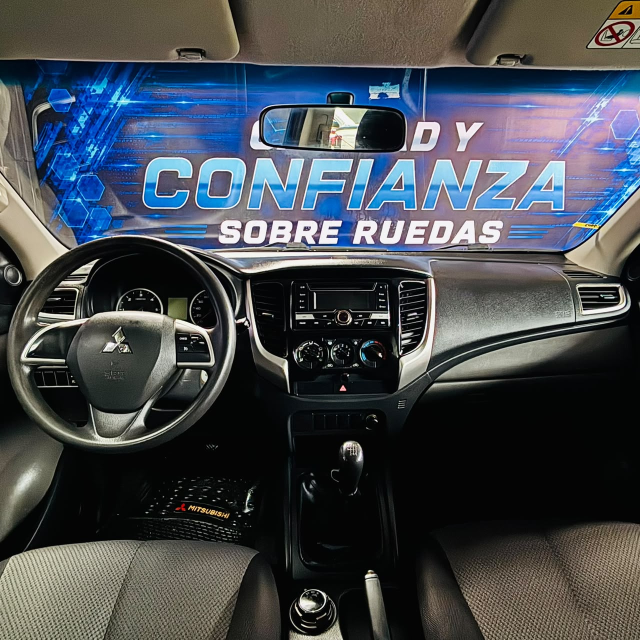 Mitsubishi L200 Katana Crt — foto 29 de 40