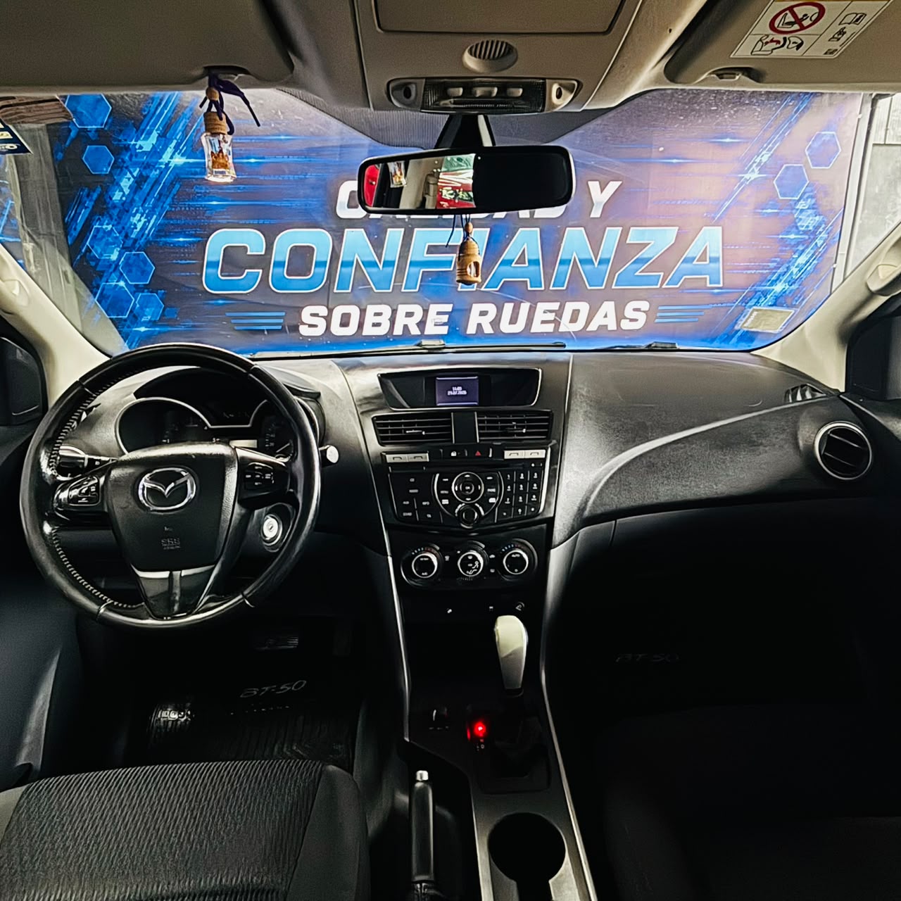 Mazda New Bt50 Dcab Sdx 4X4 3.2 Aut — foto 28 de 39