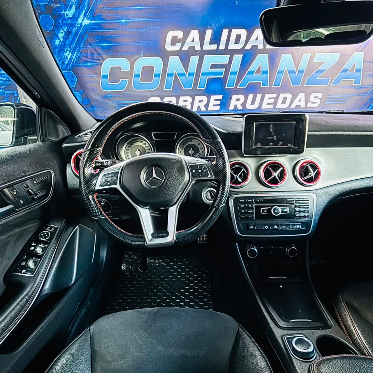 Mercedes-Benz Gla220 — foto 30 de 39