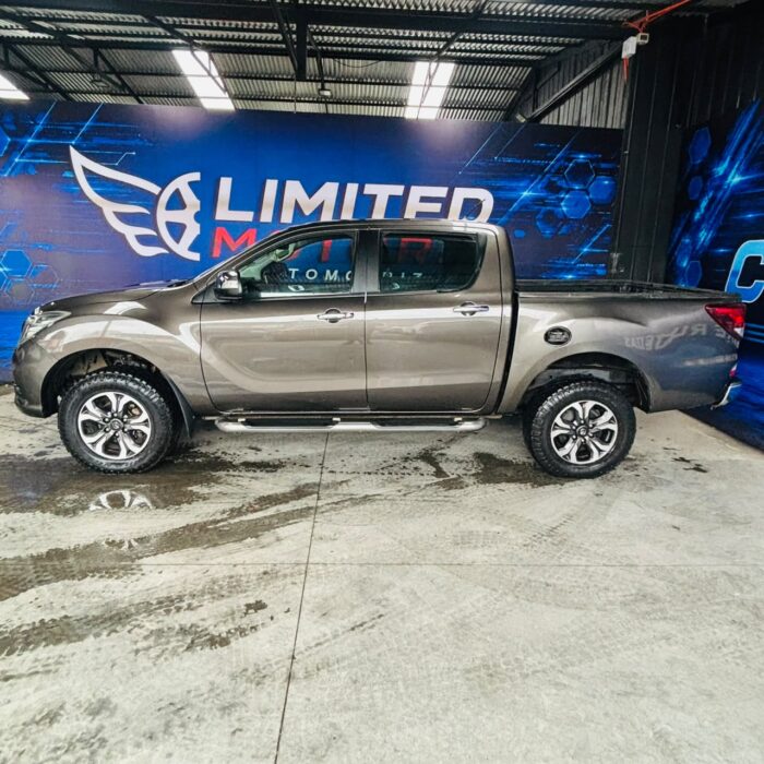Mazda New Bt50 Dcab Sdx 4X4 3.2 Aut — foto 13 de 39
