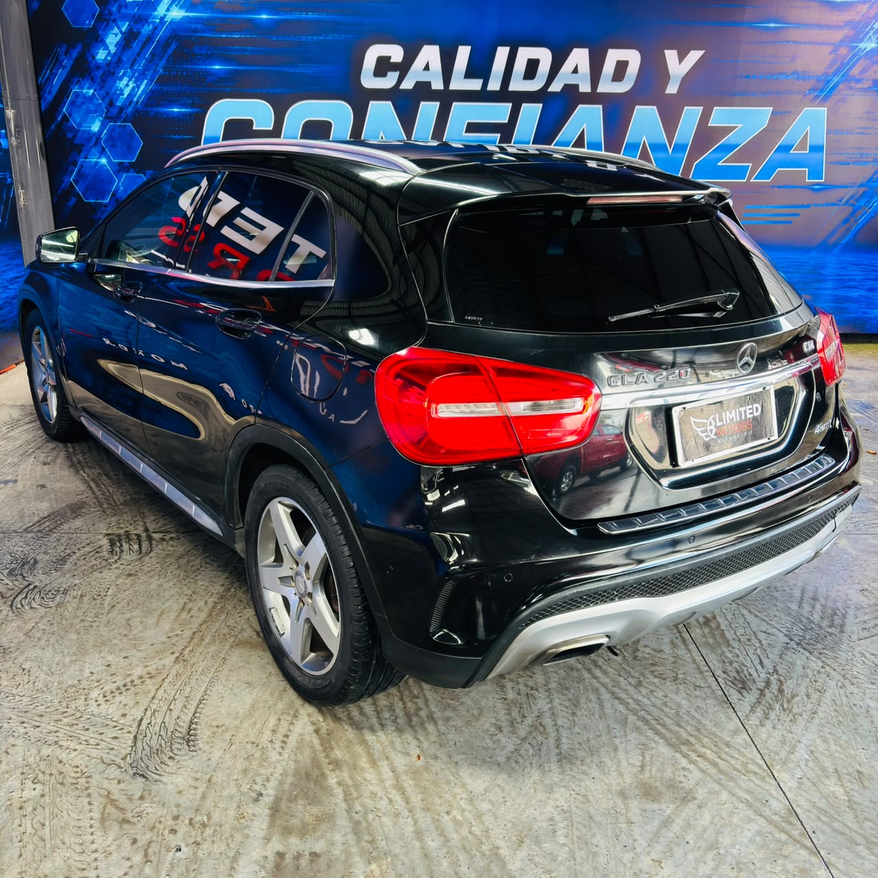 Mercedes-Benz Gla220 — foto 18 de 39