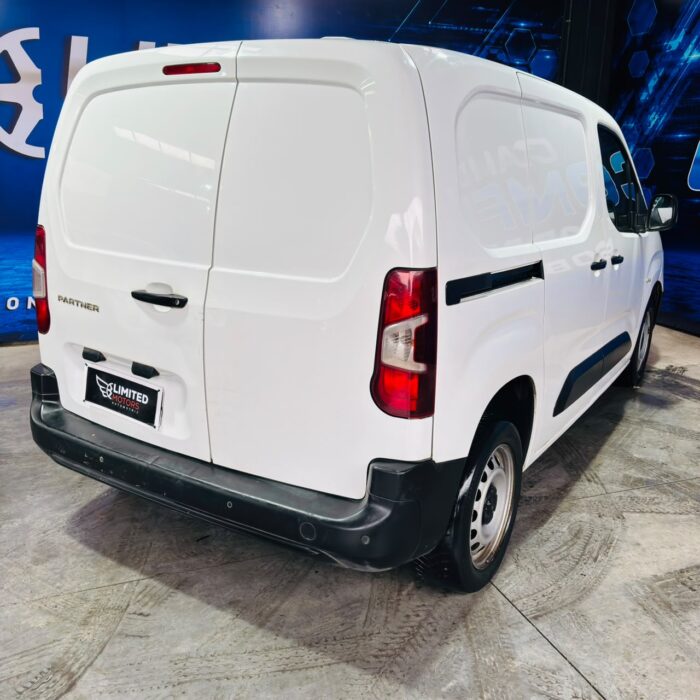 Peugeot Partner Hdi92 L1 — foto 20 de 40