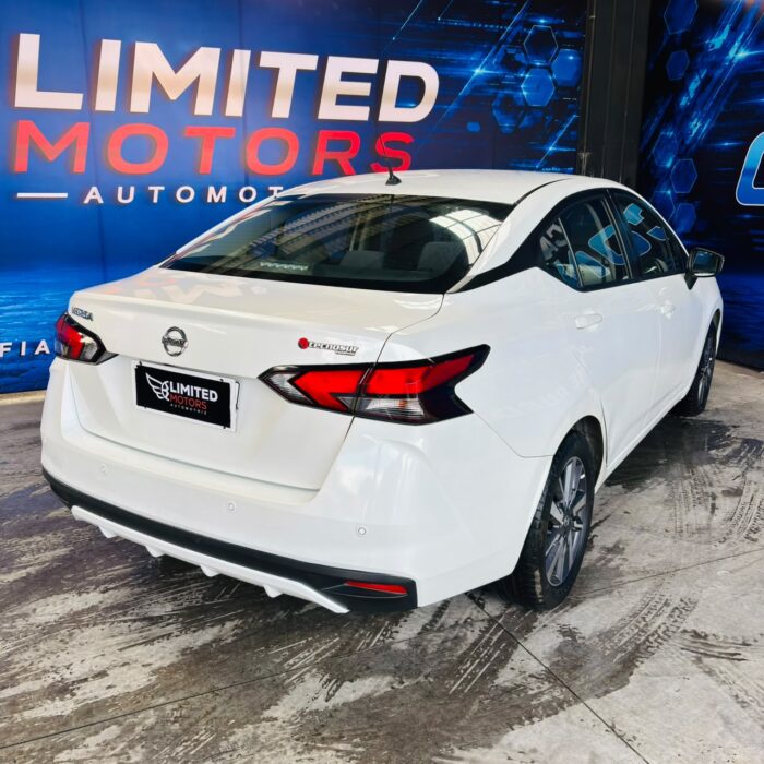 Nissan New Versa — foto 20 de 40