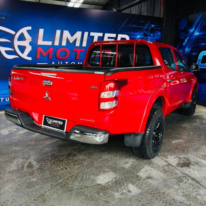 Mitsubishi L200 Katana Crt — foto 20 de 40