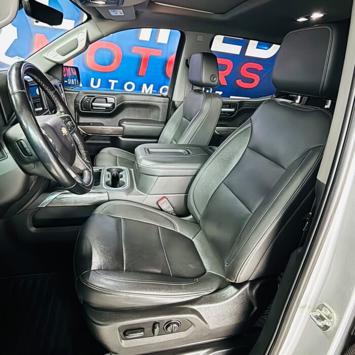 Chevrolet Silverado Cc Dcab 4X4 5.3 Aut — foto 24 de 40