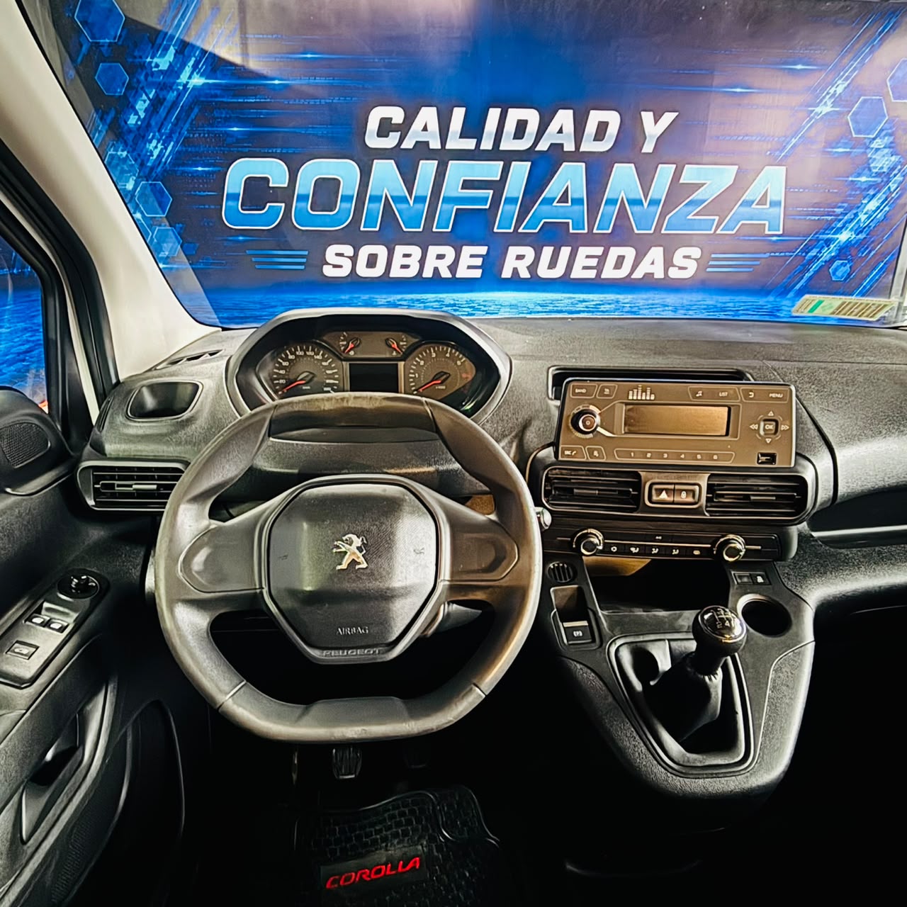 Peugeot Partner Hdi92 L1 — foto 29 de 40