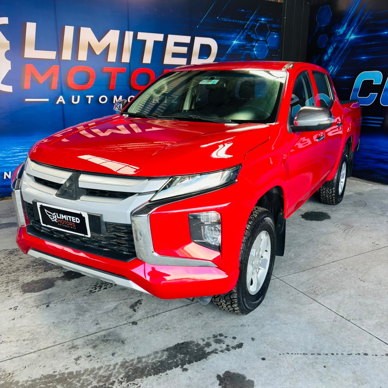 Mitsubishi L200 Katana Crt — foto 10 de 39
