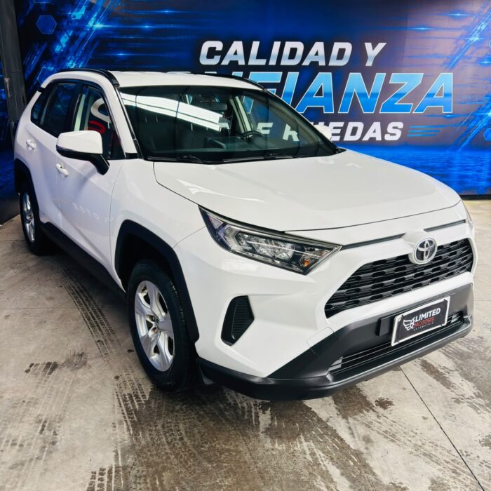 Toyota New Rav4 — foto 11 de 39