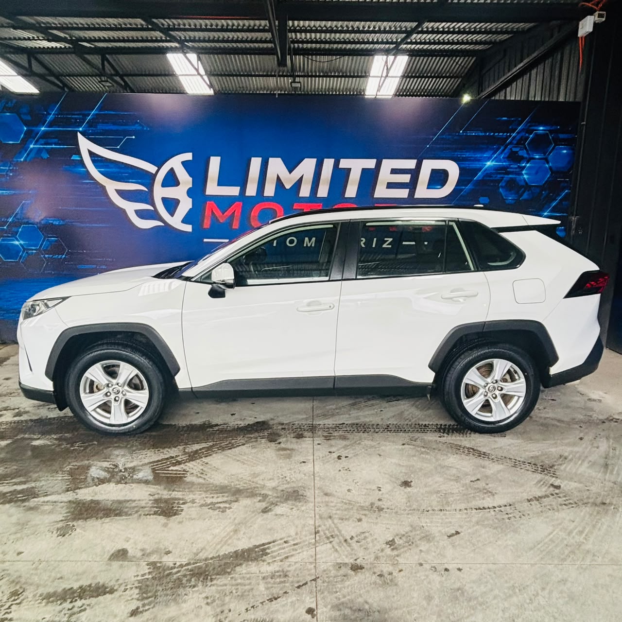 Toyota New Rav4 — foto 14 de 39