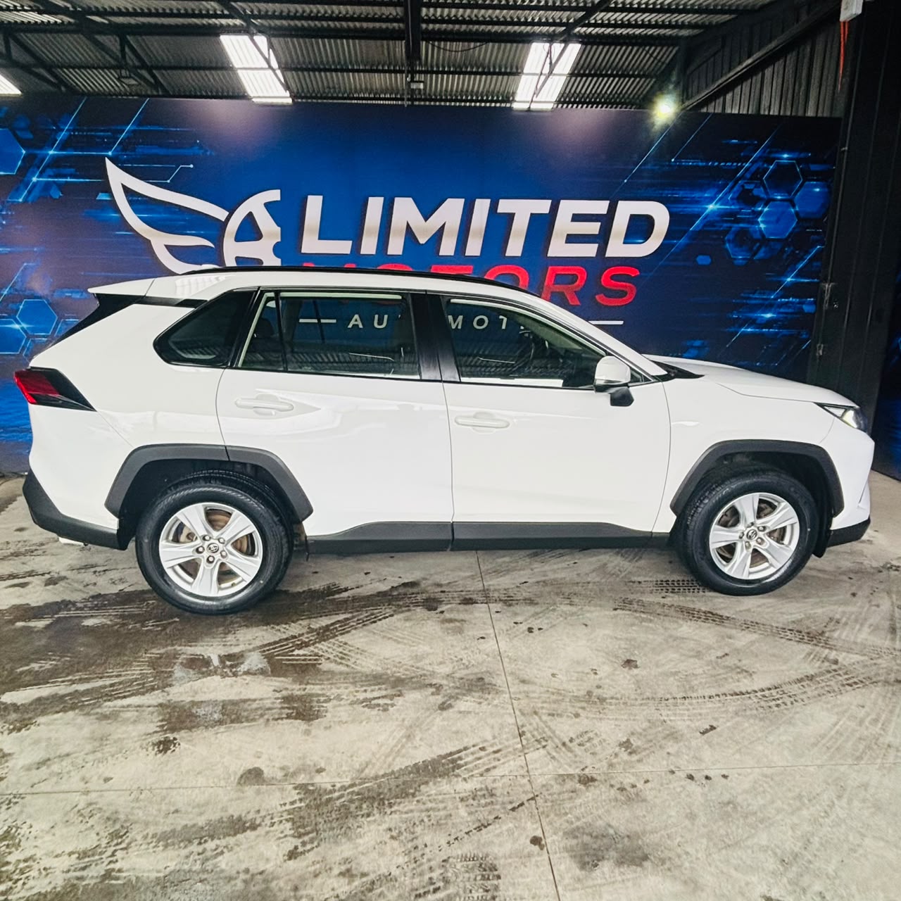 Toyota New Rav4 — foto 16 de 39