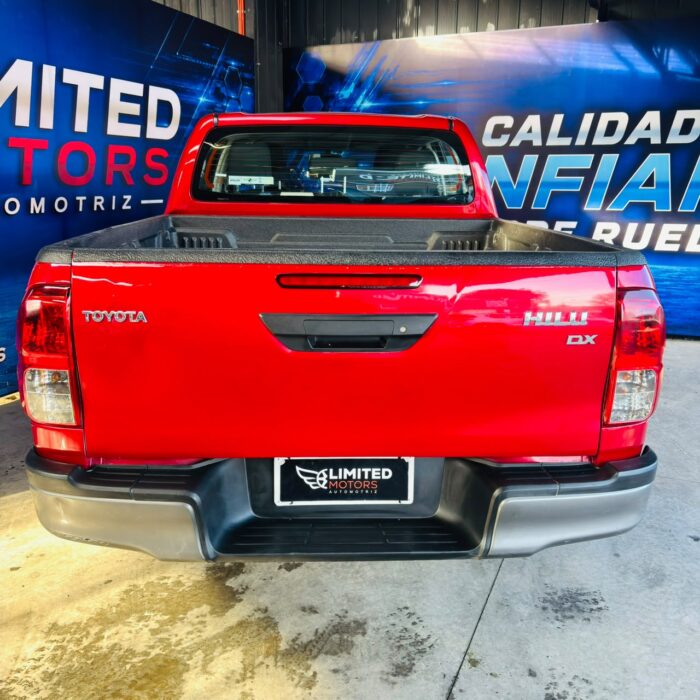 Toyota Hi Lux Dcab — foto 21 de 39