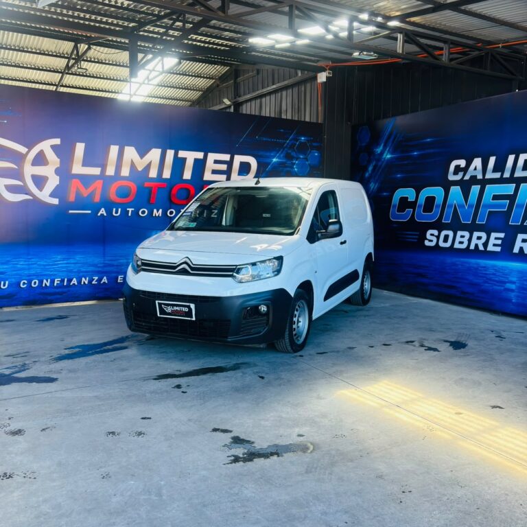 CITROEN BERLINGO K9 1.6 • 2022 - vehículo usado Limited Motors Temuco