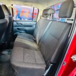 TOYOTA HI LUX DCAB MT 4X4 2.4 - Imagen 11