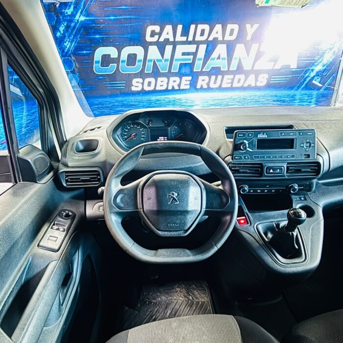 Peugeot Partner L1 Hdi — foto 27 de 39
