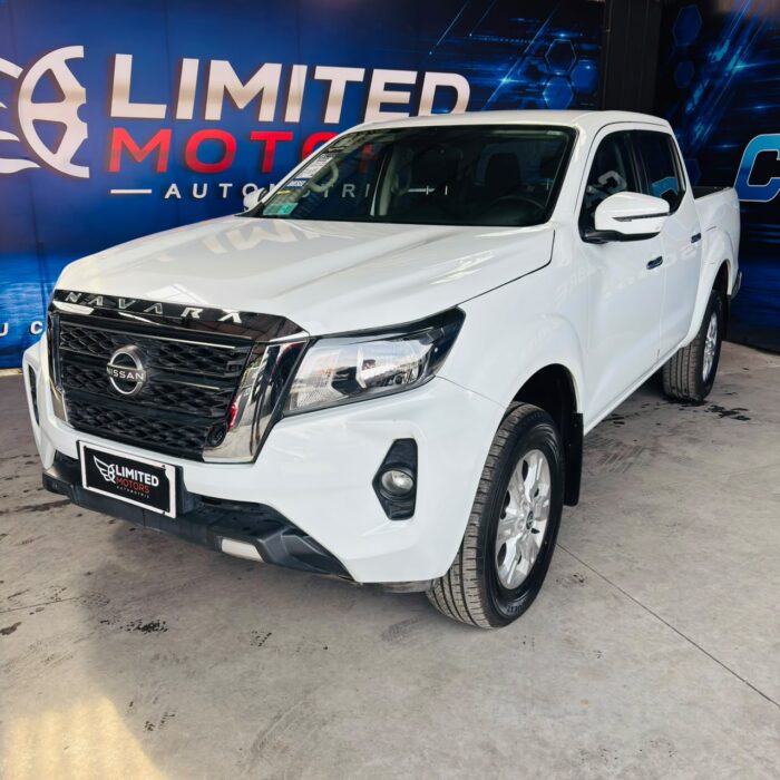 Nissan Navara Dc — foto 9 de 39