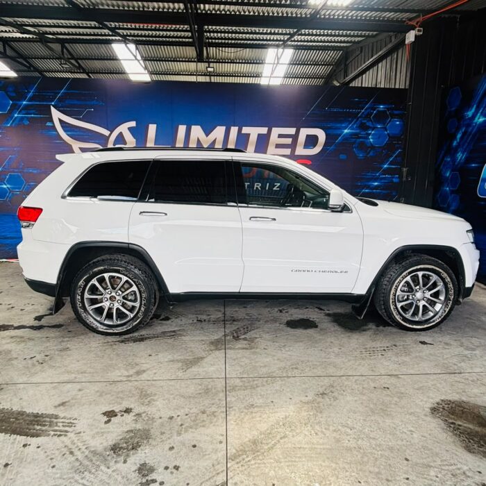 Jeep Grand Cherokee Limited 3.0 Aut — foto 15 de 39